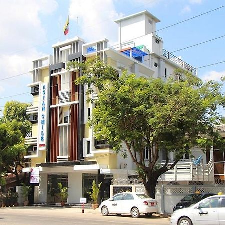 Asian Smile Hotel Yangon Ngoại thất bức ảnh
