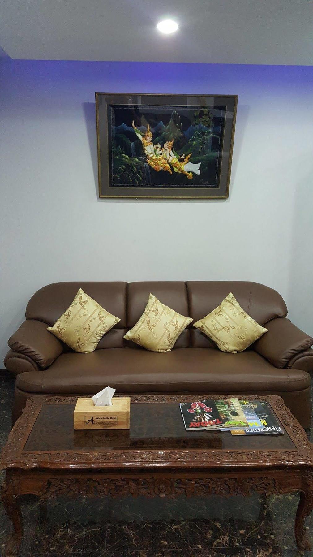 Asian Smile Hotel Yangon Ngoại thất bức ảnh